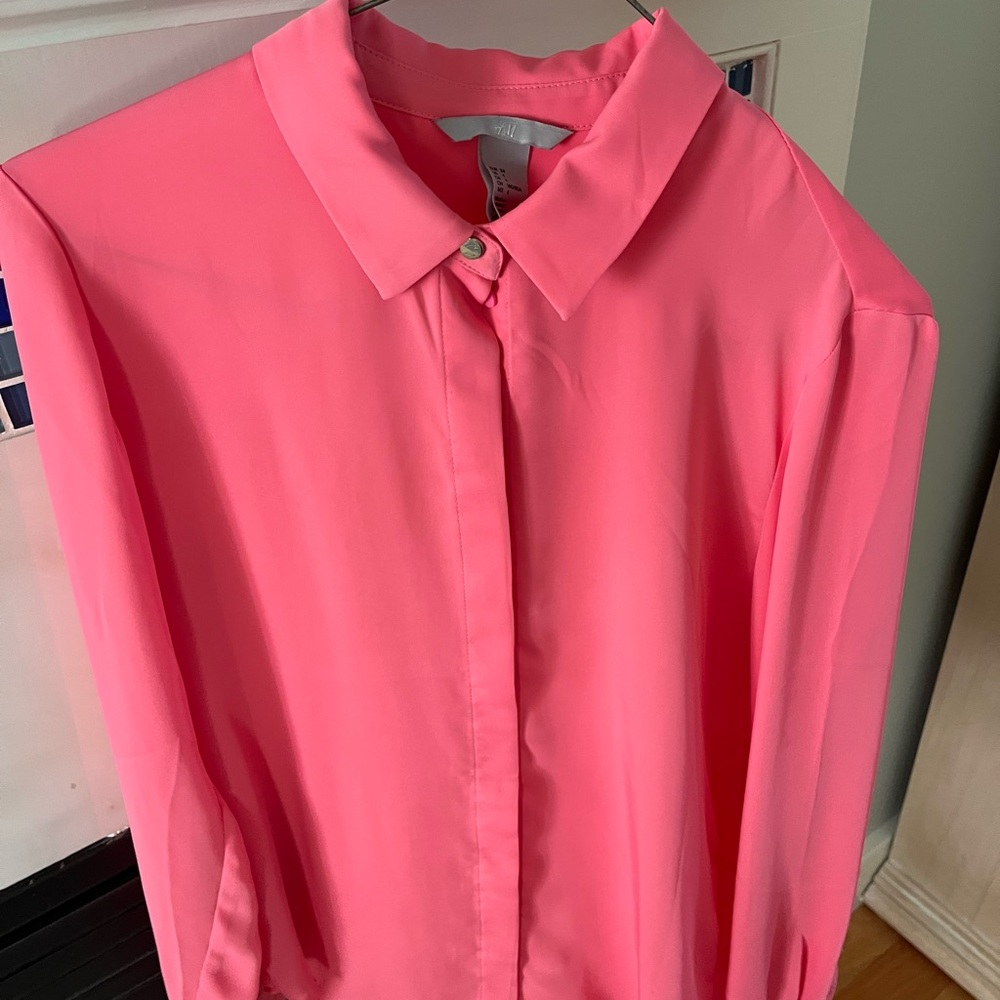 H&M pink blouse size 4
